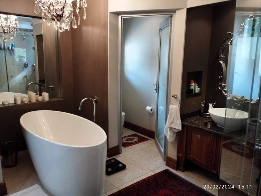 5 Bedroom Property for Sale in Cashan North West